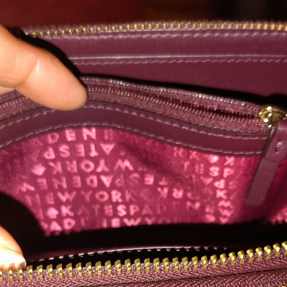 Kate Spade Croc-Embossed Deep Burgundy Leather Clutch Wallet - Picture 5 of 7